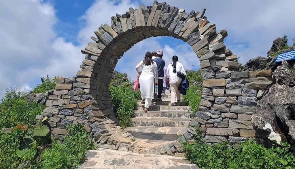 Dhunge-Bagaichama-Paryatak-khotang