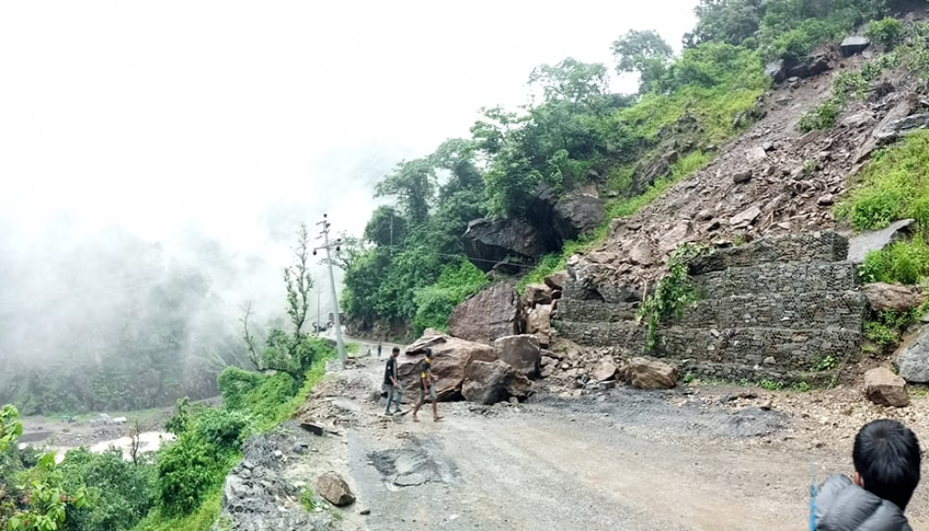 Landslide on Karnali Highway1629789046