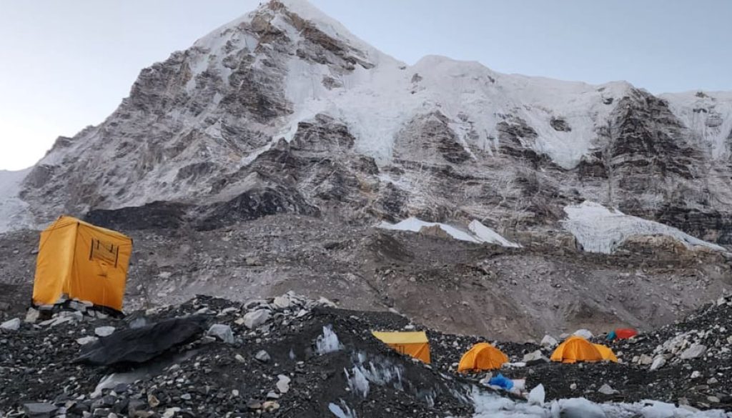 Khumbu-icefall Khumbu-icefall