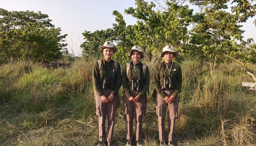 women nature guide women nature guide