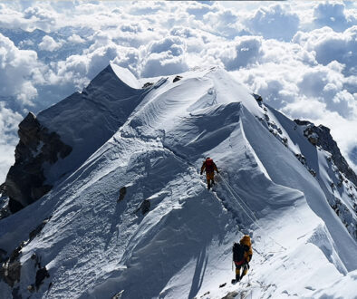 Mount-Everest-Climber-2