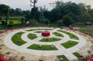 kailali-naxetra-batika_lRWYqkudre