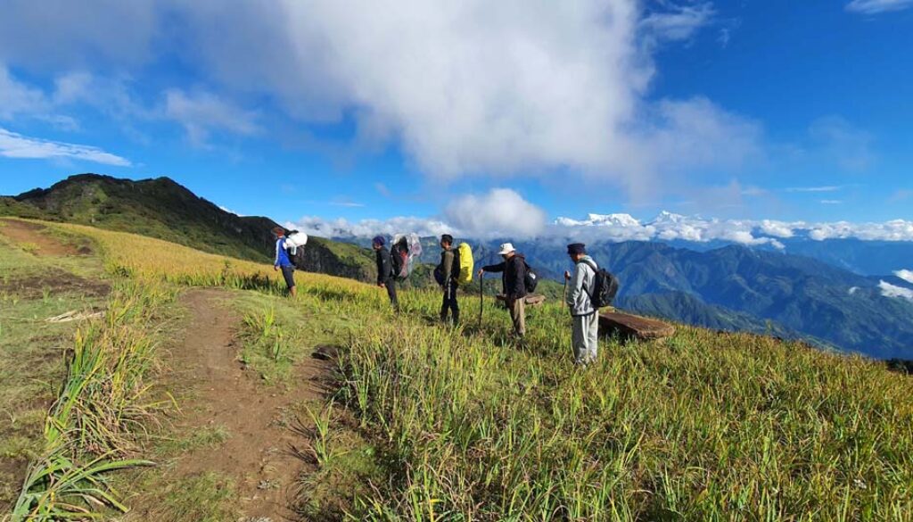 mundhum trail mundhum trail
