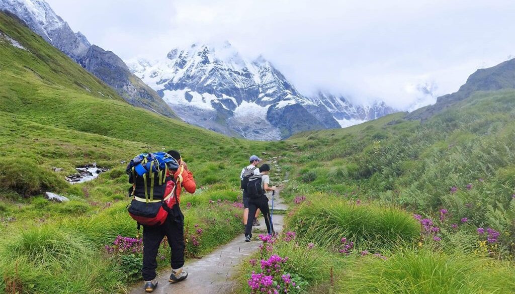 tourist annapurna