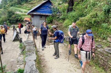 paryatak-bidesi paryatak-bidesi