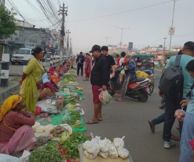 Tharu-mahila-tarkari-NepalGunj