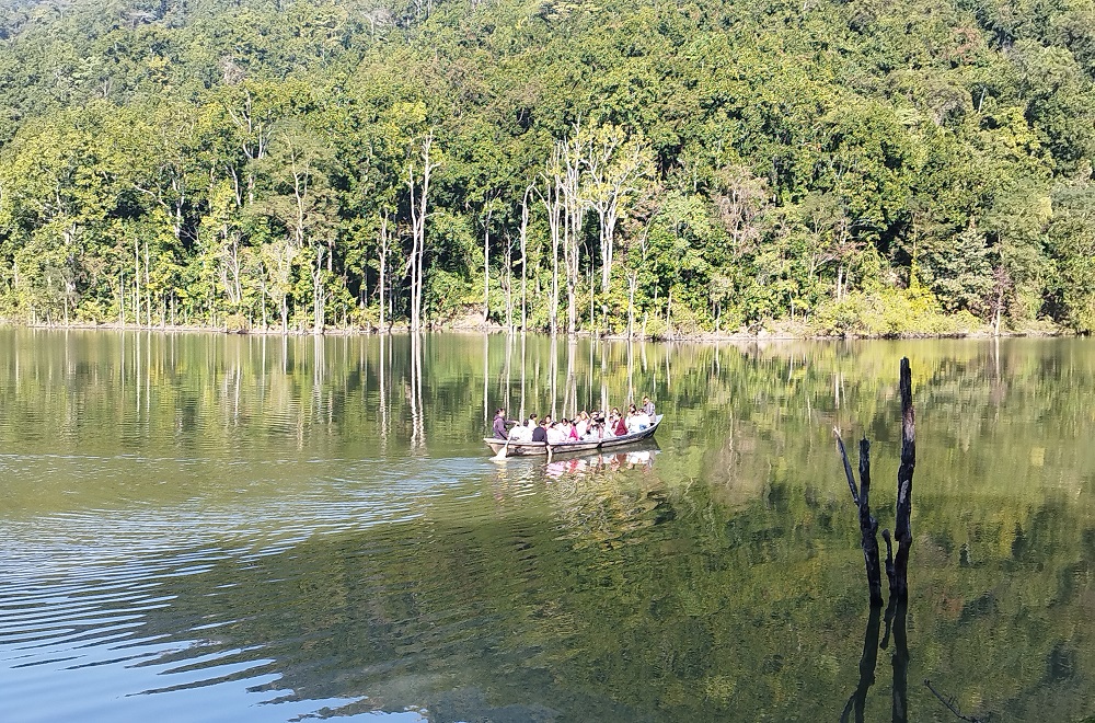 आन्तरिक पर्यटकको रोजाइमा बाह्रकुने दह