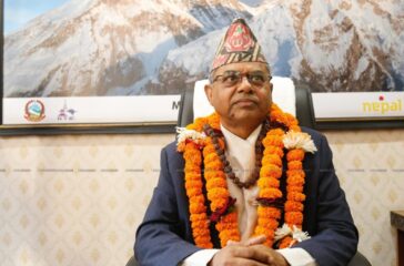 anil_sinaha, tourism minister