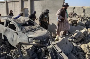 pakistan and afganistan fight