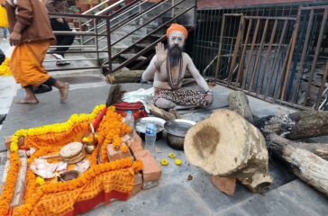 sadhu2