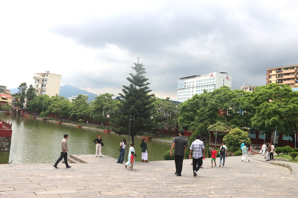 kamal-pokhari2