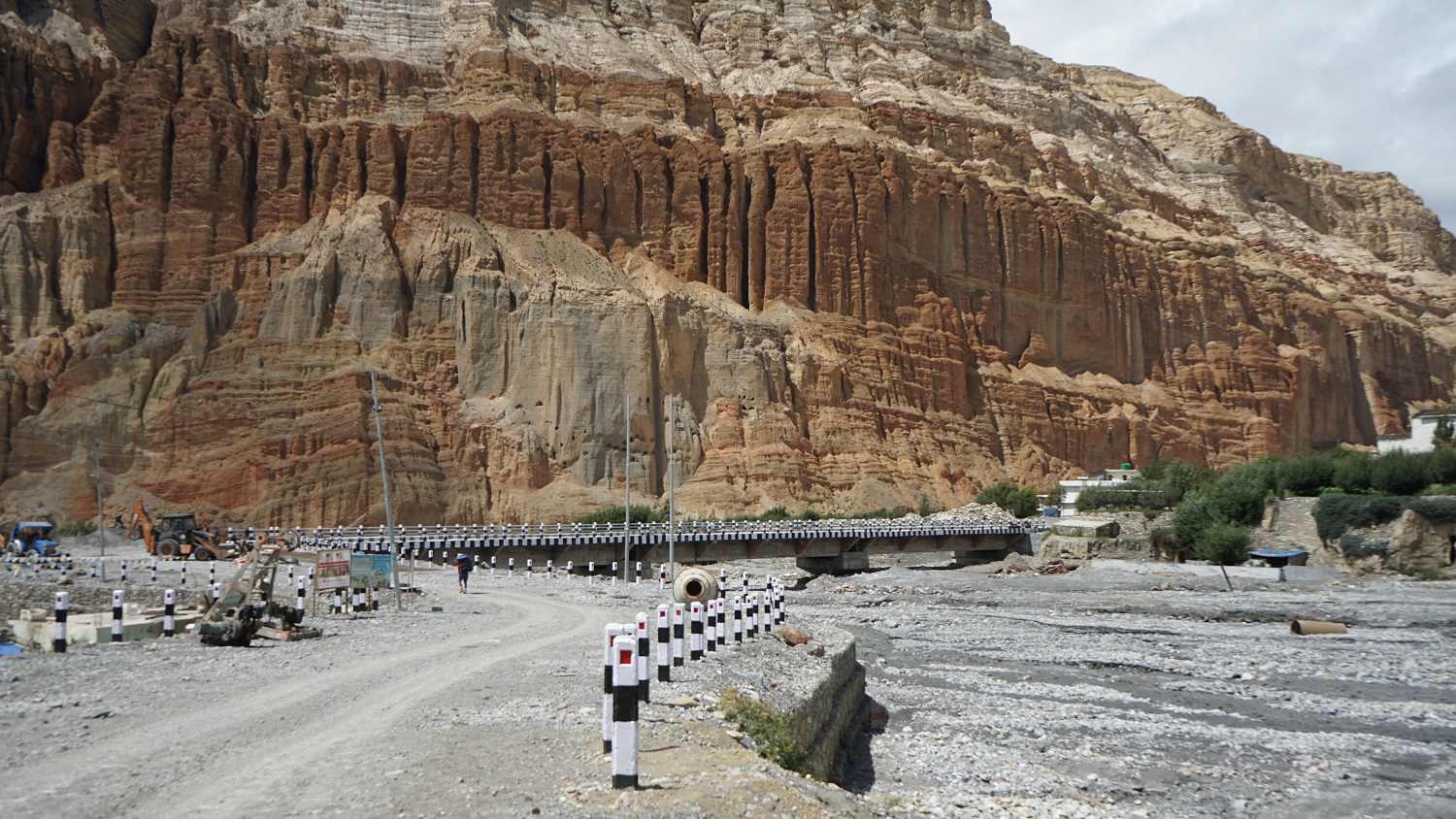 Beni-Jomsome-Korola-Road