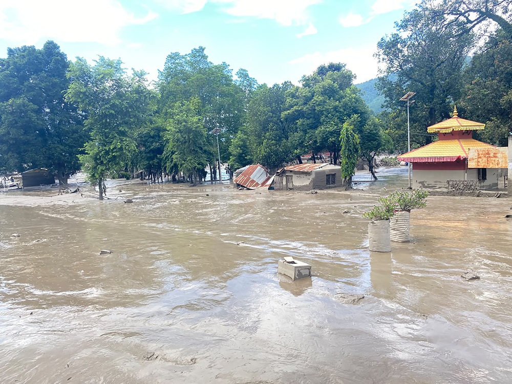 Rasuwa flood16