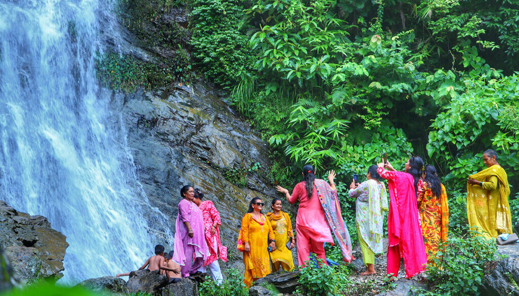 dhagechhara-jharana-salyan