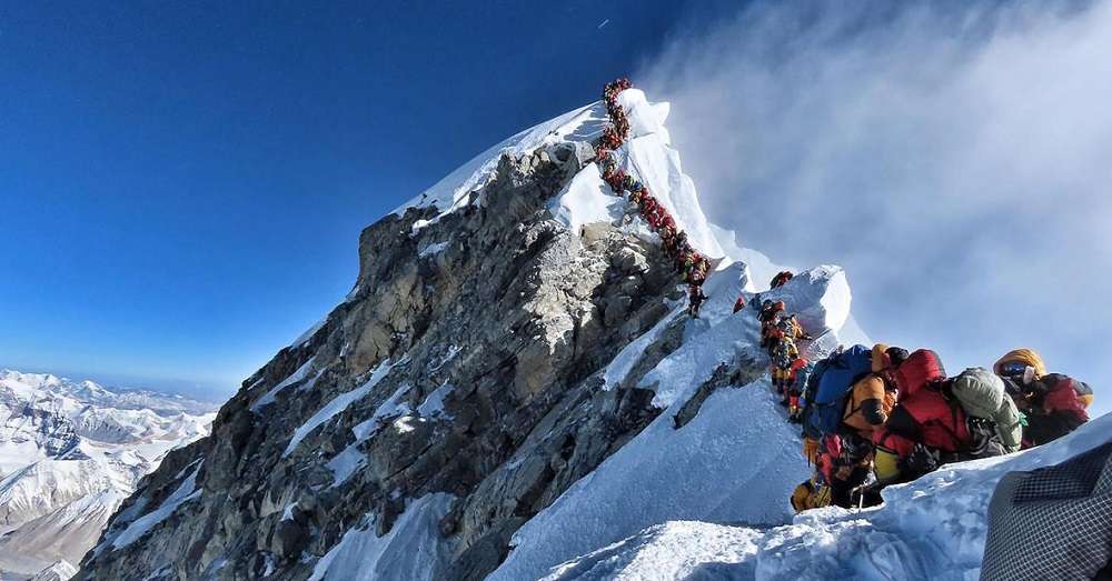 mounteverest riders