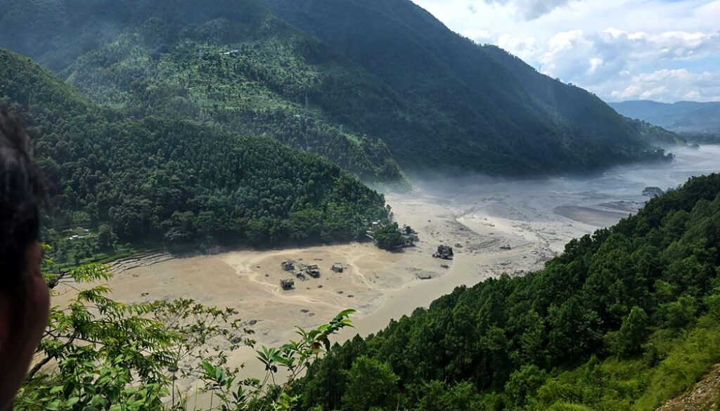 rasuwa flood11