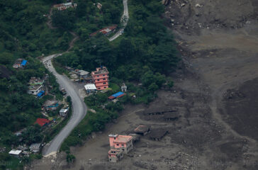 road damaged rasuwa