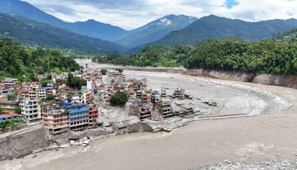 Flood_Debighat