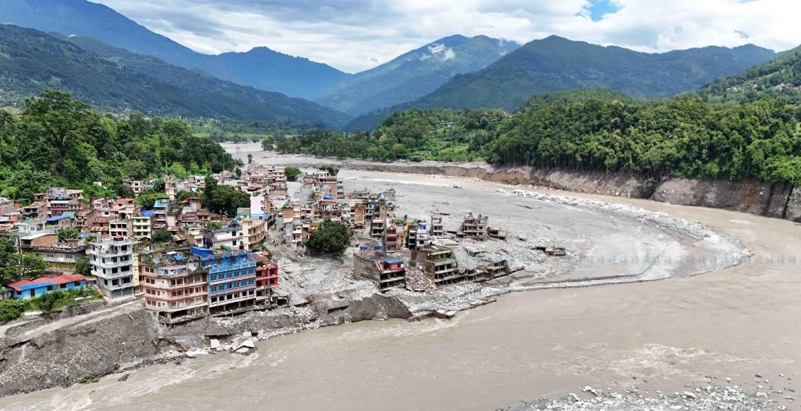Flood_Debighat