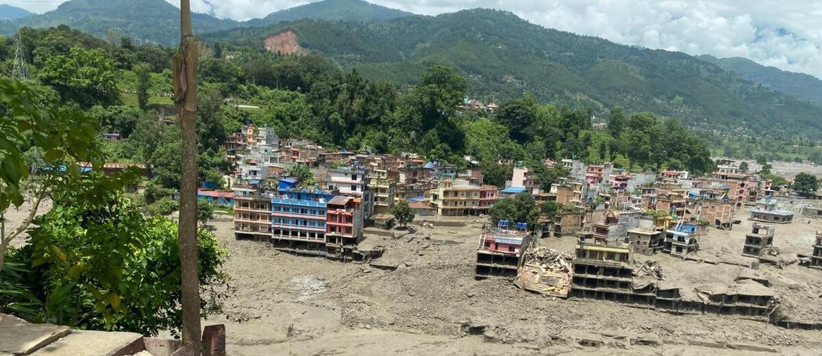 betrawati-after-flood-by-sharan-