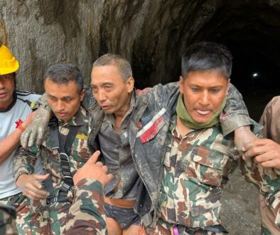 chines-man-trishuli-one-tunnel