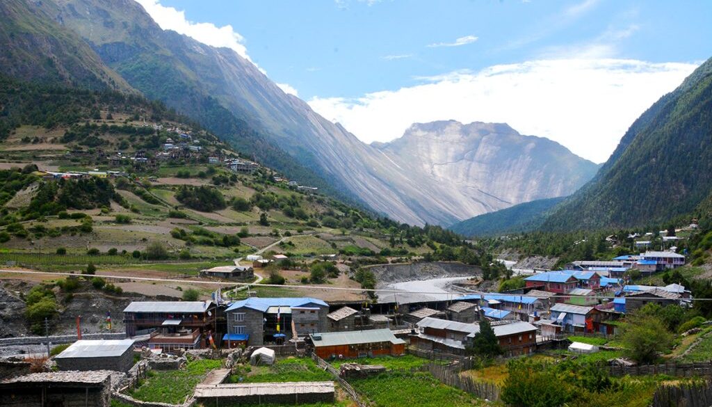 manang-Tourist-attraction