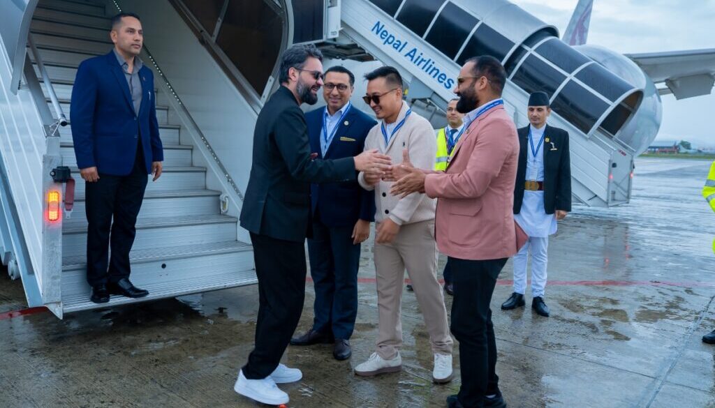 pm balen returning from USA